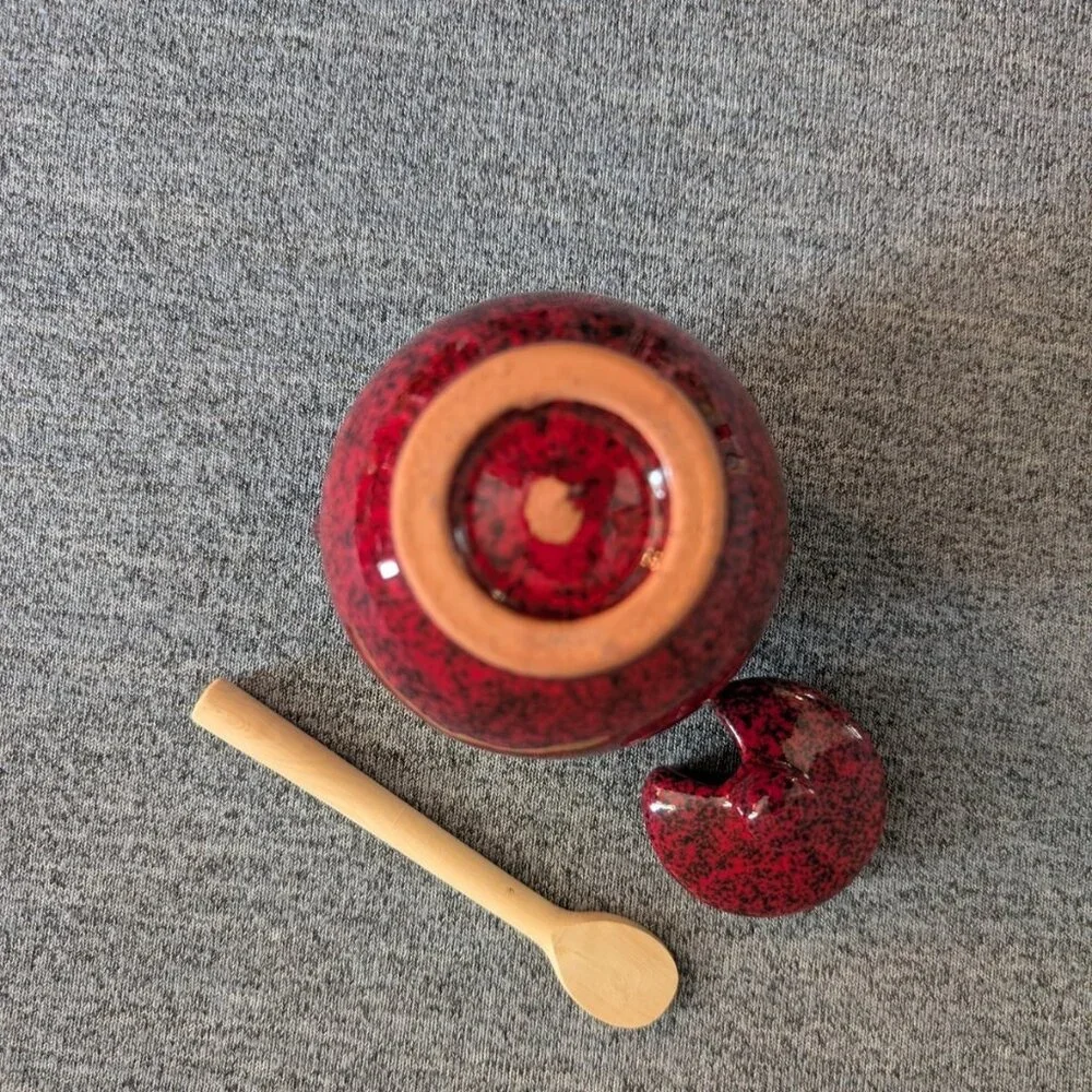 Mini Red Spackled Honey/Sugar/Spice Pot with Wooden Spoon - Picture 4 of 4